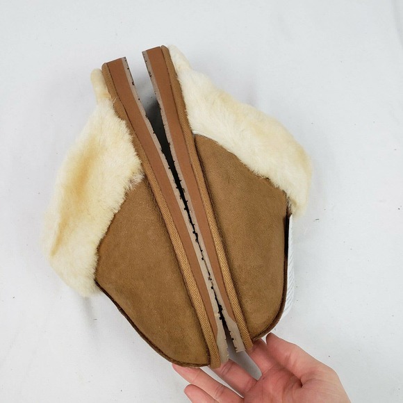Lands' End Suede Shearling Fur Scuff Slippers NEW - Picture 4 of 12